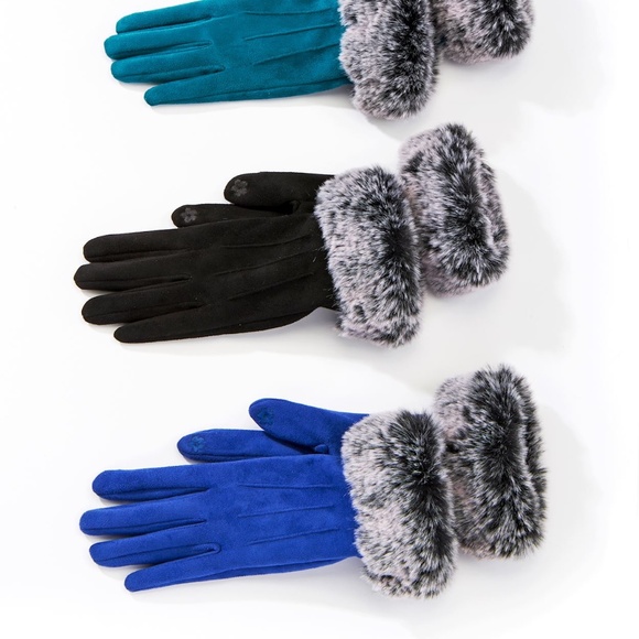 Faux Fur Texting Gloves - NEW WITH TAGS - Picture 2 of 2